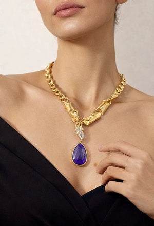 18 karat gold plated necklace featuring a striking agate stone pendant - ELLY