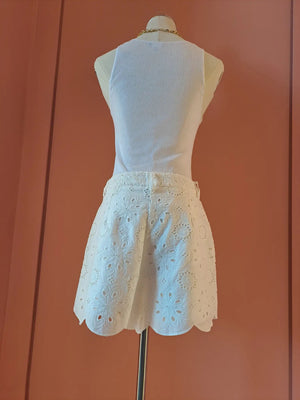 Eyelet Embroidered Shorts – Bianco - ELLY