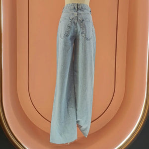 High - Waisted Straight - Leg Light Wash Jeans - ELLY