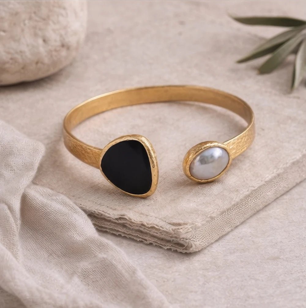Midnight Dual Stone Cuff Bracelet – Gold - ELLY