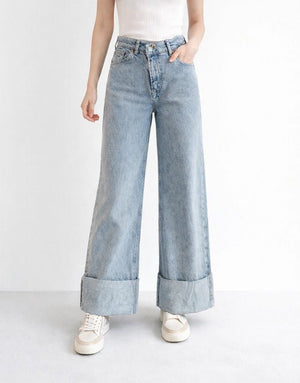 Vintage Cuffed Distressed Denim Jeans - ELLY