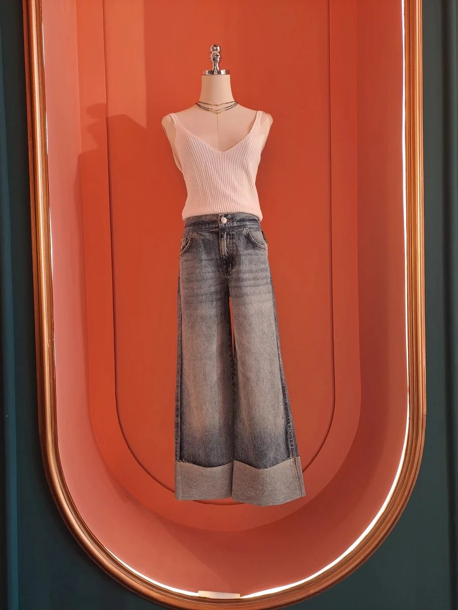 Vintage Cuffed Light Blue Jeans - ELLY