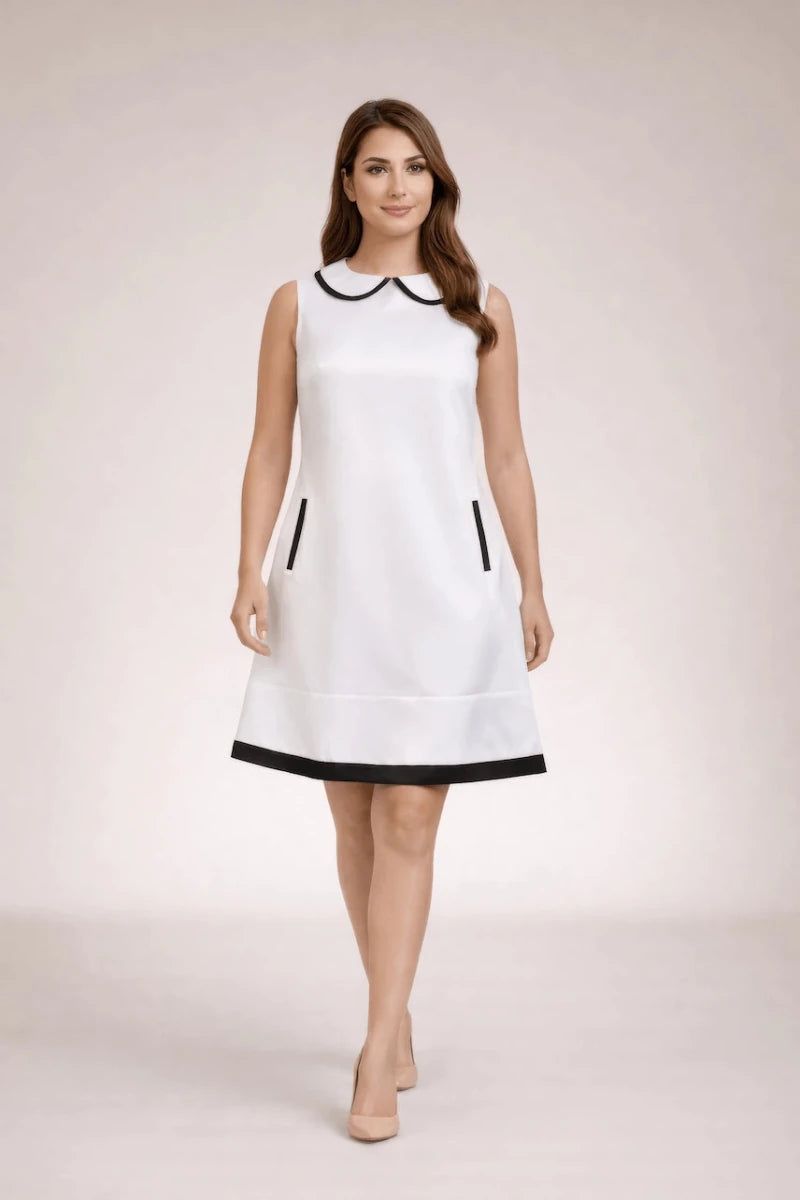 Vintage-Inspired Monochrome Shift Dress