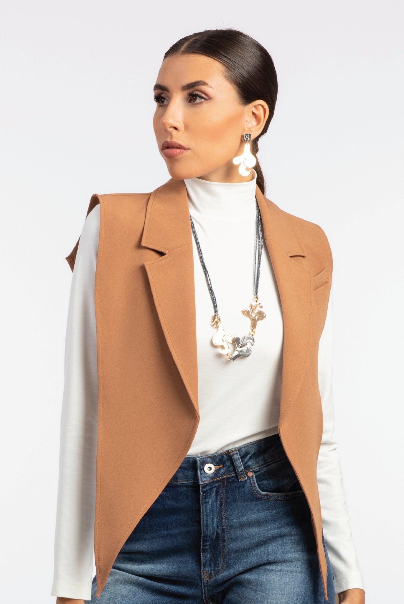 Rhodium Coated Copper Necklace with Three Ornaments - ELLY