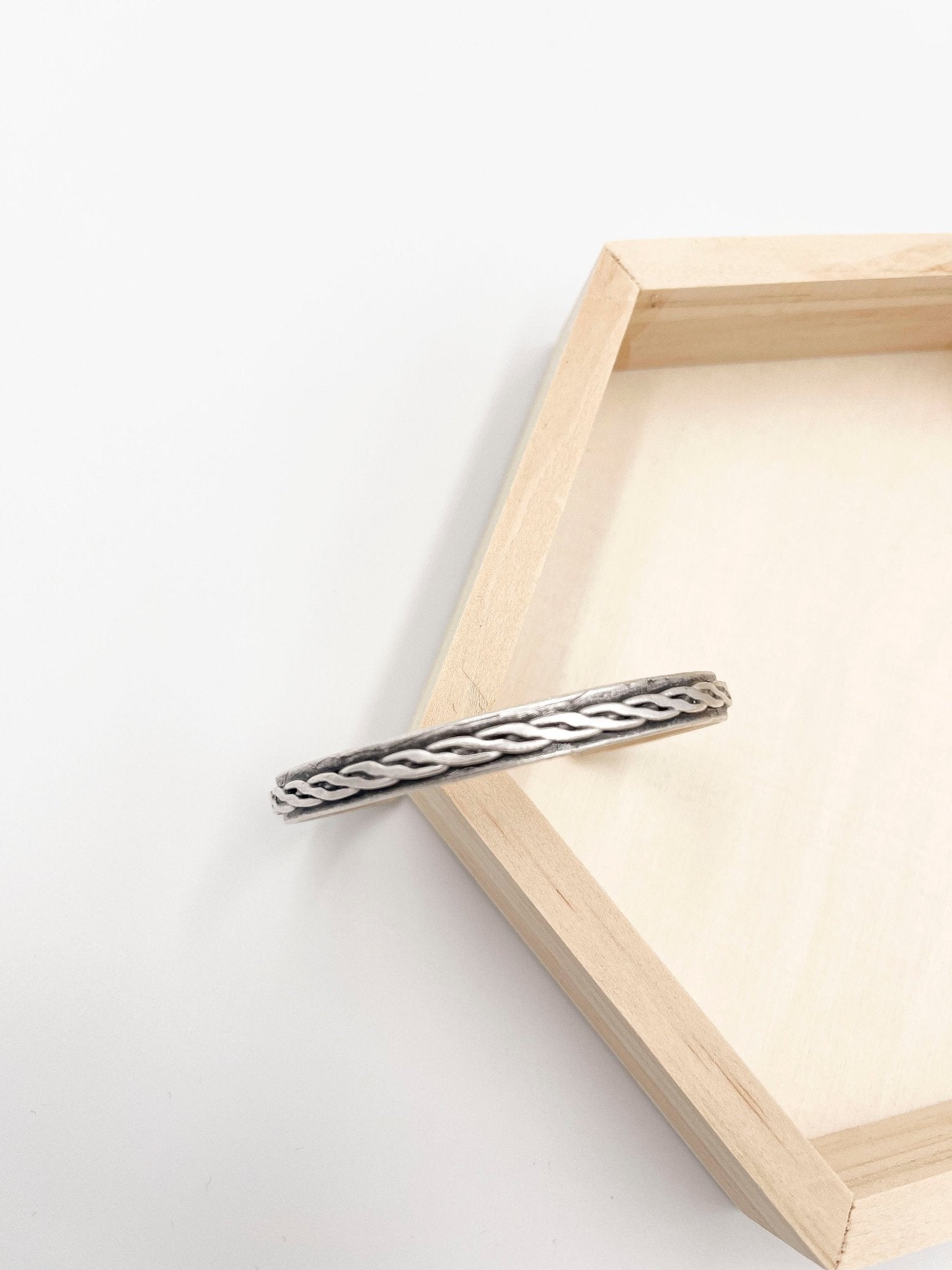 Silver plated brass bracelet - ELLY