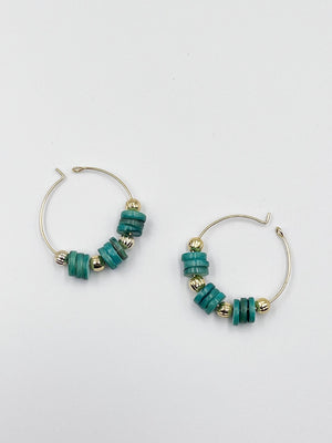 Stunning earrings, featuring an 18-karat gold-plated chain and gorgeous colored nacre stone - ELLY