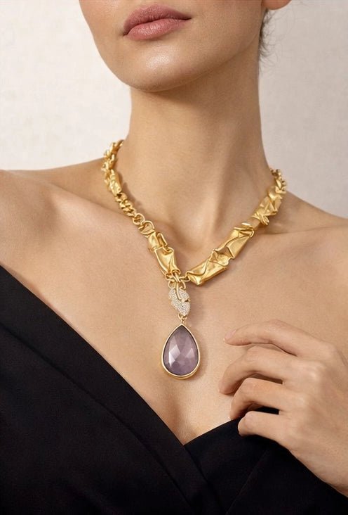 18 karat gold plated necklace featuring a striking agate stone pendant - ELLY