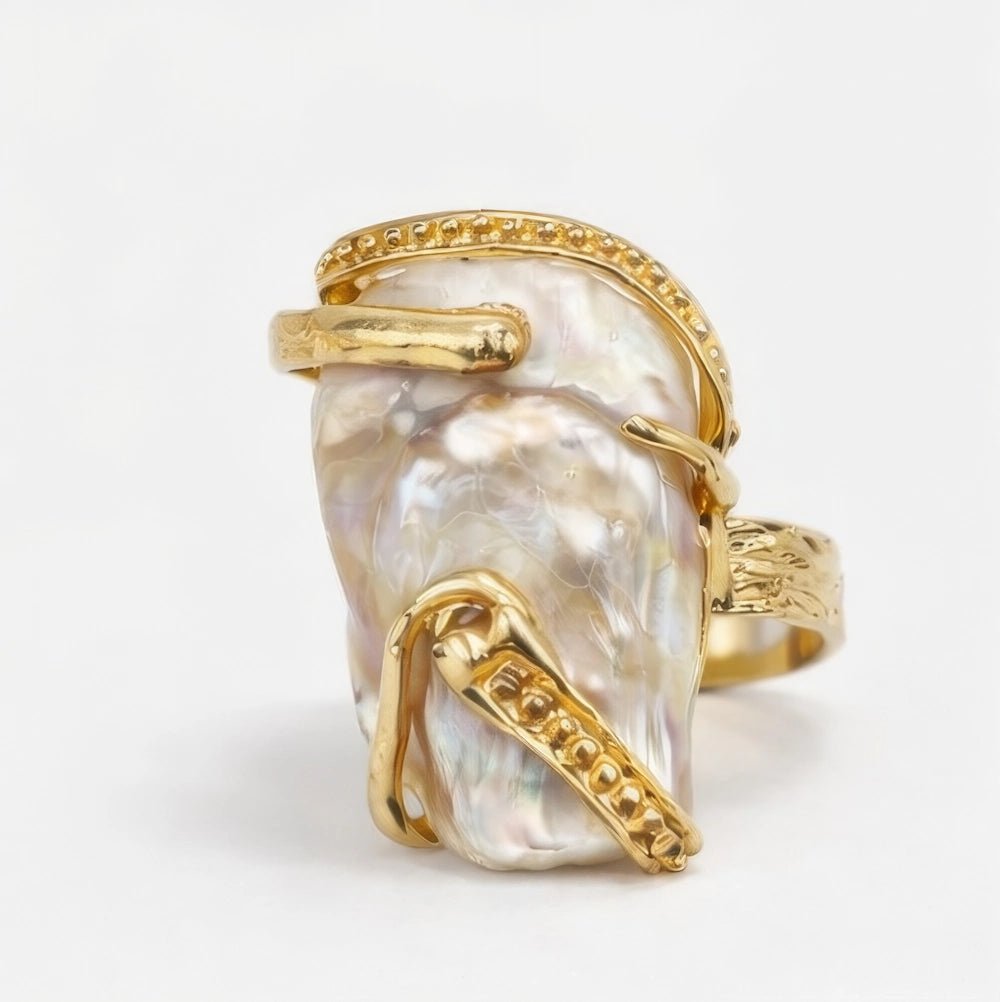 Baroque Pearl Statement Ring – Gold - ELLY