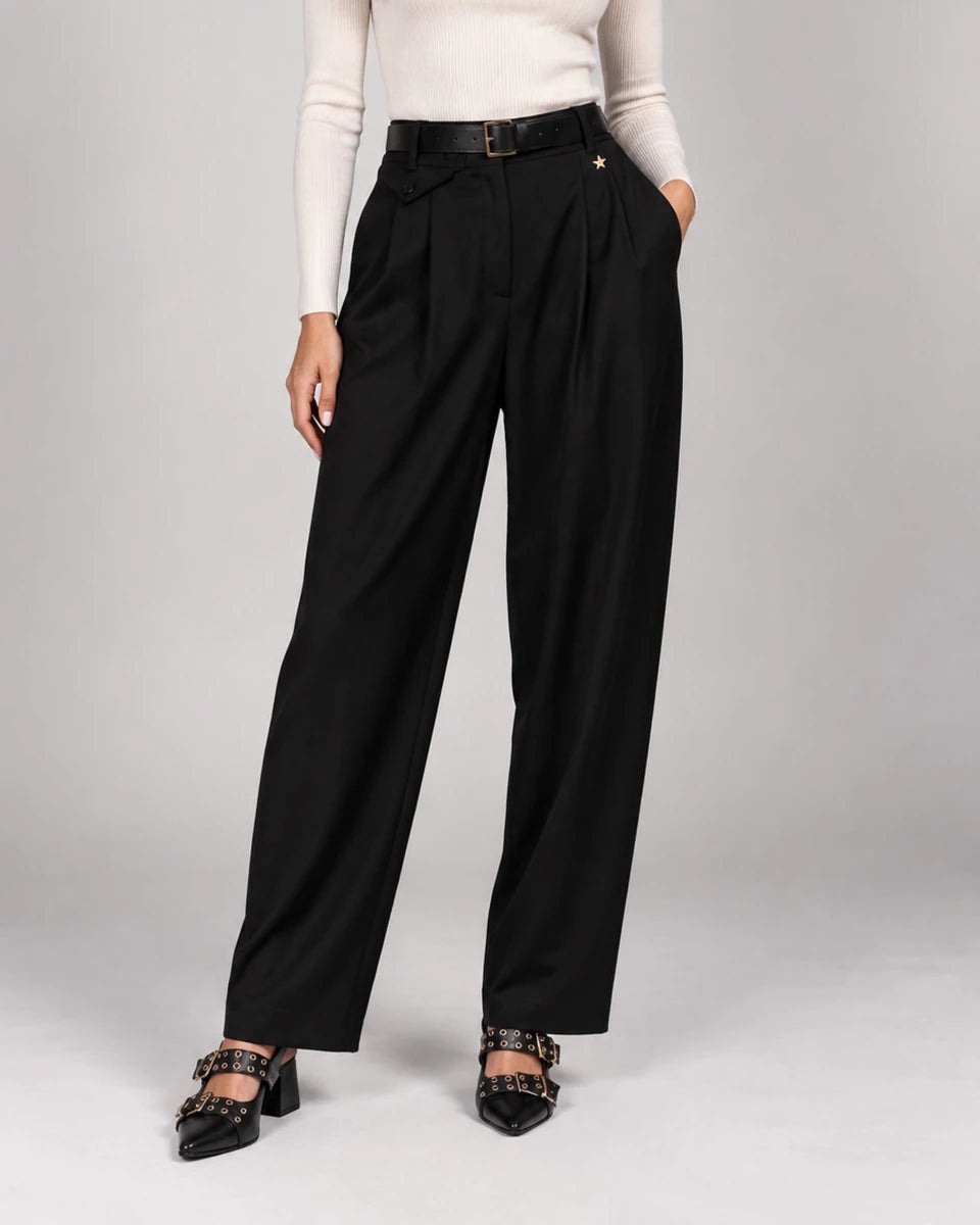 Betta Allure in Nero - ELLY