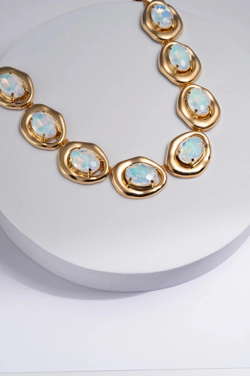 Collana Dorata con Cristalli Cangianti – Eira - ELLY