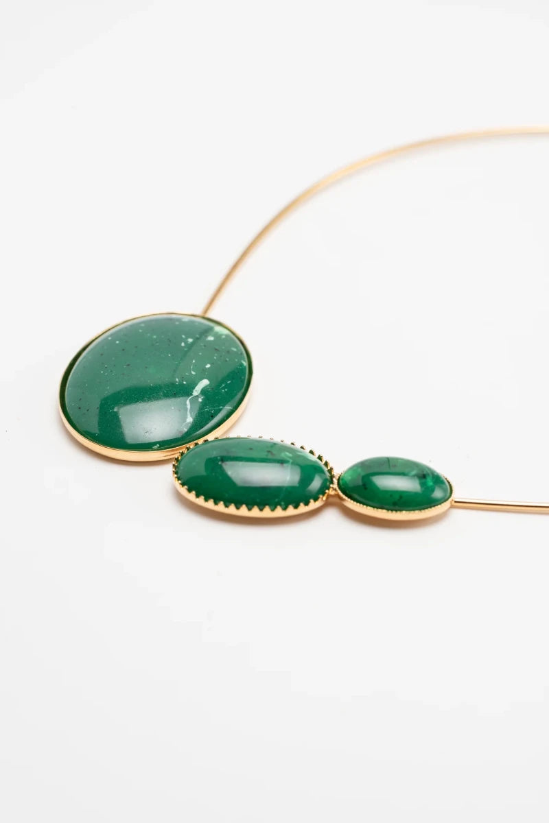 Collana Rigida con Pietre Ovali Verdi - ELLY
