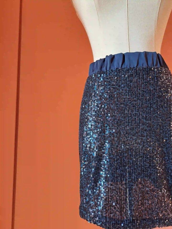 Elegance in Motion Skirt - Paillettes Navy Blu - ELLY