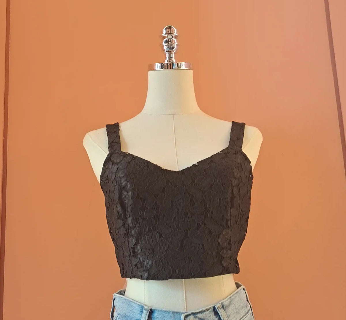 Lace Crop Top – Nero - ELLY