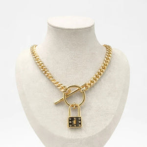 Lock Charm Chain Necklace – Gold - ELLY