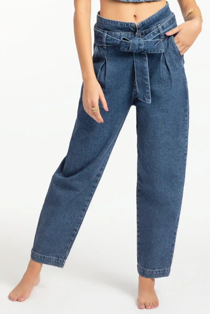 Momfit Jeans with Belt - ELLY