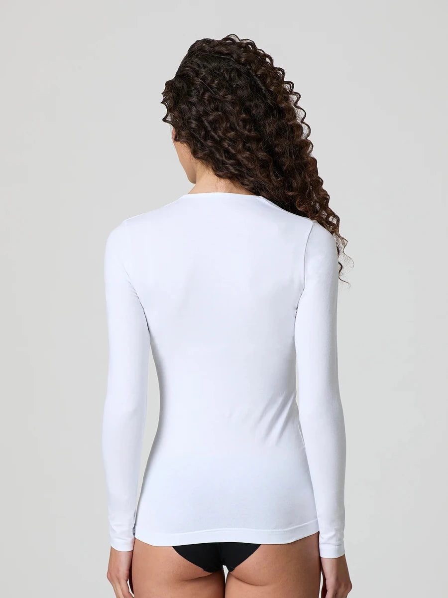 White stretch-cotton crew-neck long-sleeve top, fitted back view