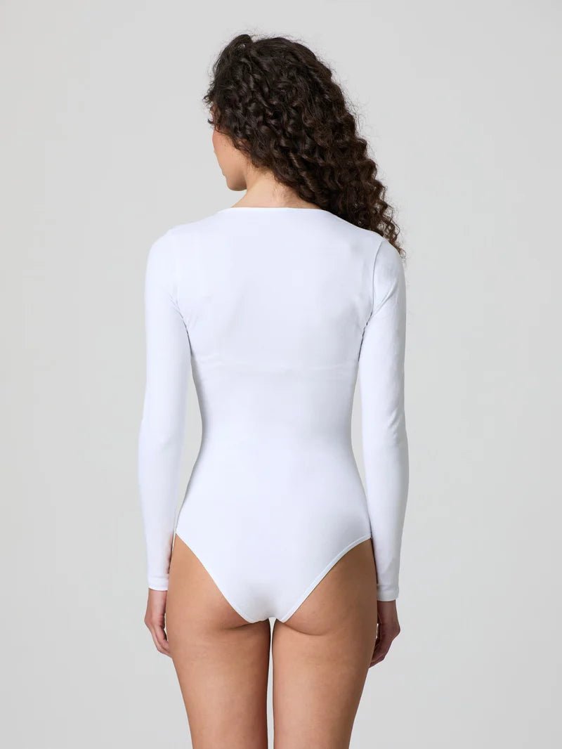 White stretch-cotton scoop-neck long-sleeve bodysuit, fitted back view