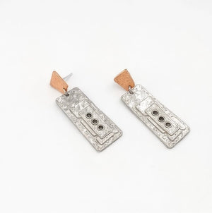 Zamak earrings plated in rhodium and finished in luxurious silver - ELLY