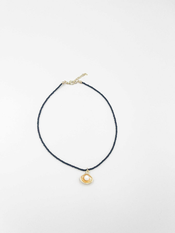 18 karat gold plated necklace featuring beads and a striking Japanese pearl pendant - ELLY