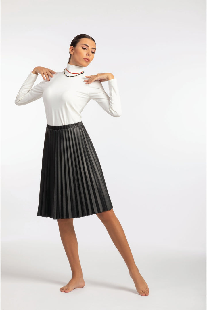 Elegant Black Plisse Leather Skirt - ELLY