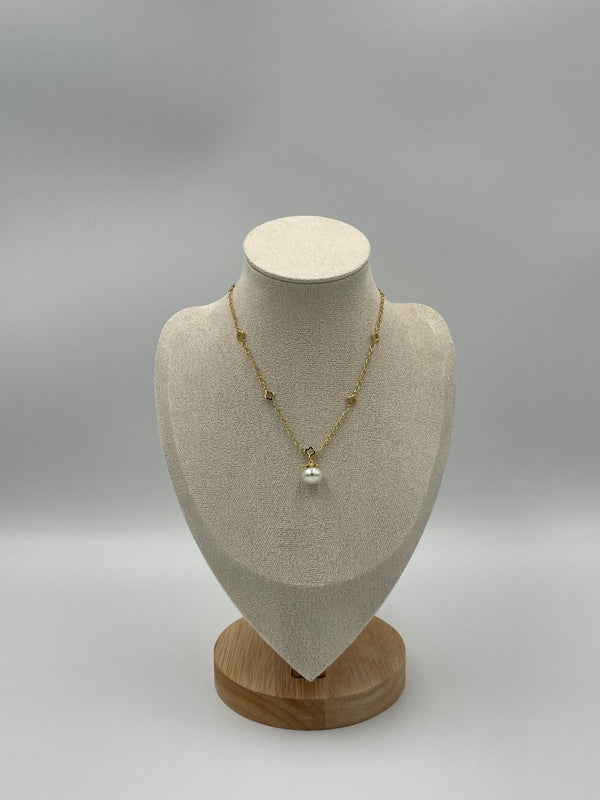 Exquisite Pearl Pendant Necklace - ELLY