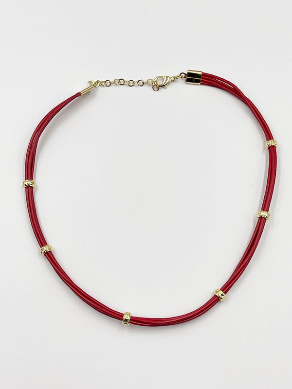 Genuine leather choker, fastened with an 18-karat gold-plated brass buckle - ELLY