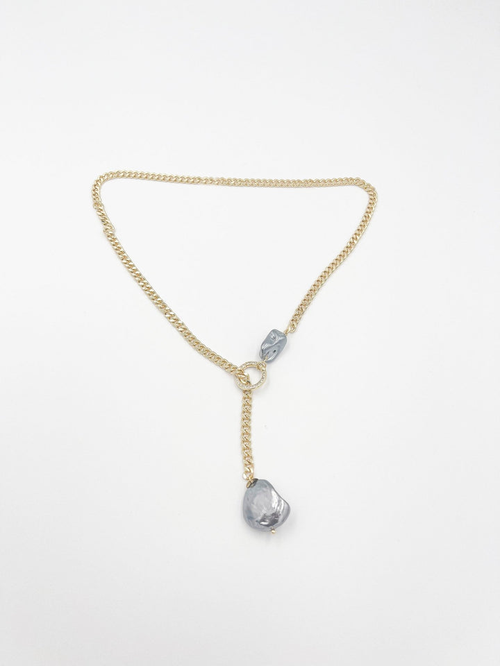 Pearl baroque stone necklace featuring an 18 karat gold plated chain - ELLY